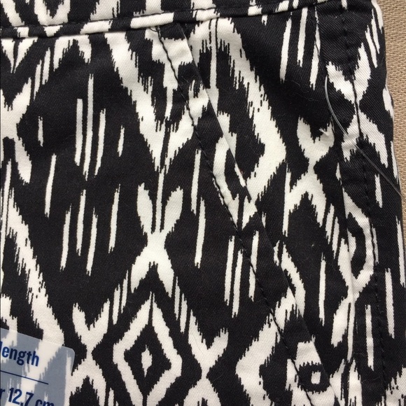 Black and White Ikat Shorts - Picture 2 of 6